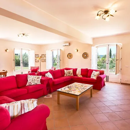 Sleeps 8 With Pool And Wifi ヴィラ *